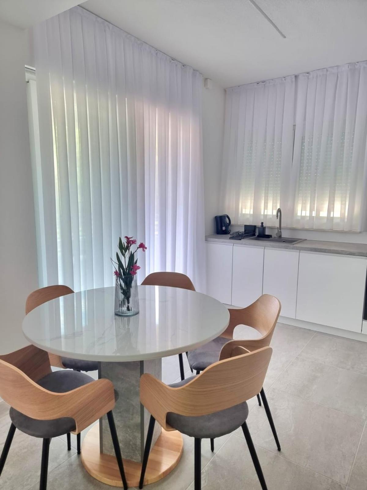 Adria Mare Apartment Crikvenica